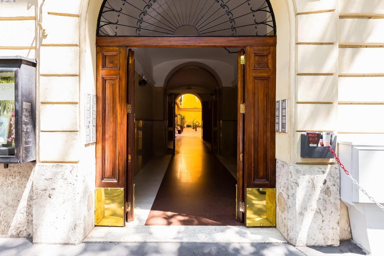 Regina Margherita Sweet Stay Roma Exterior foto